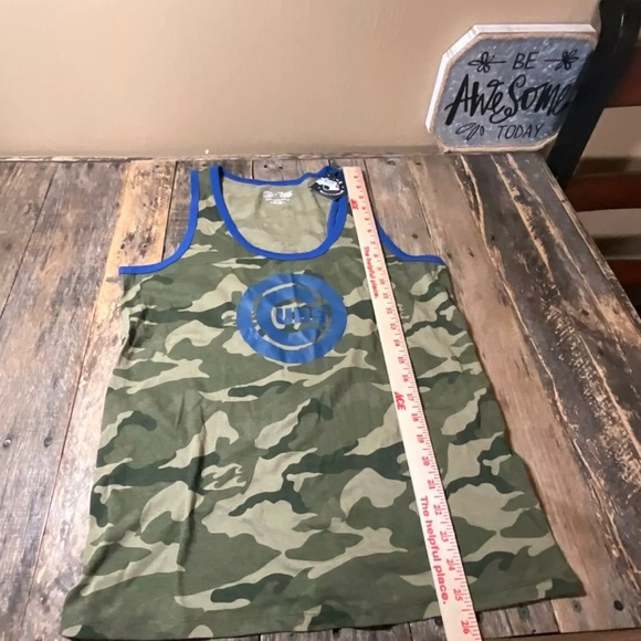 NWT Chicago Cubs MLB Camo Tank Top Size L  Campus Lifestyle Genuine Merchandise - Picture 5 of 8